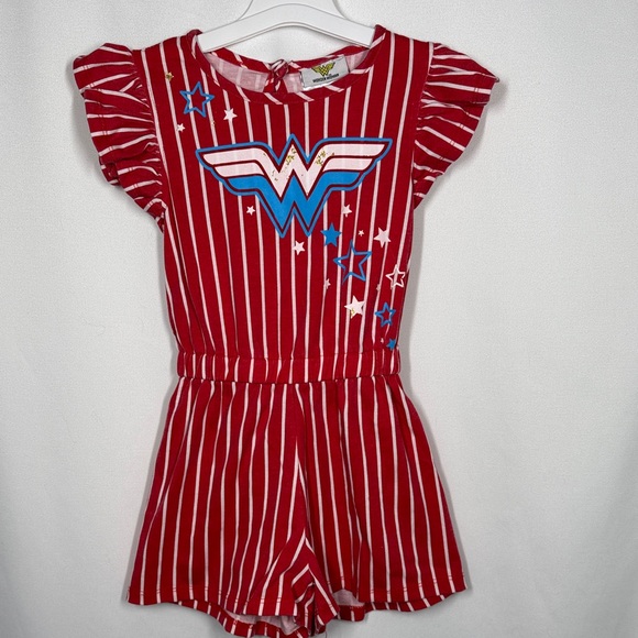 Wonder Woman Other - 💜3/$15 Wonder Woman Red and White Striped Romper